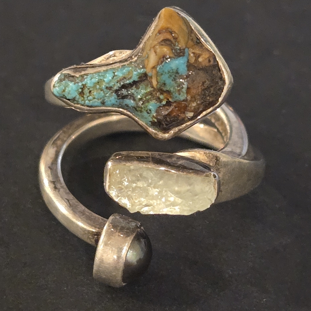 Lilly Barrack Turquoise Diamond And Pearl Ring
